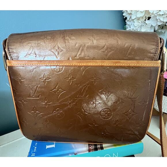 Louis Vuitton Monogram Bronze Christie GM Crossbody Shoulder Bag (LVXX120) - Picture 5 of 11